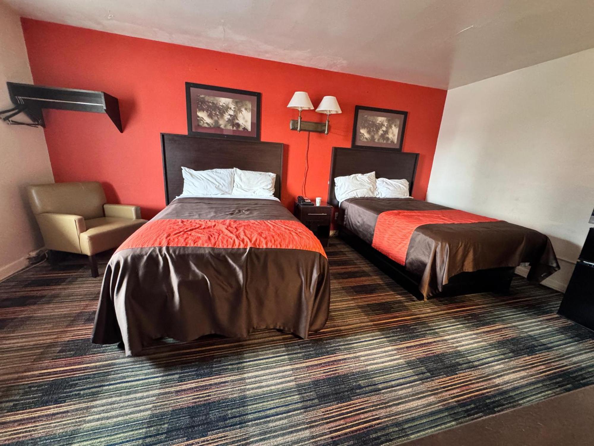 Oyo Palm Leaf Motel Ashland Buitenkant foto