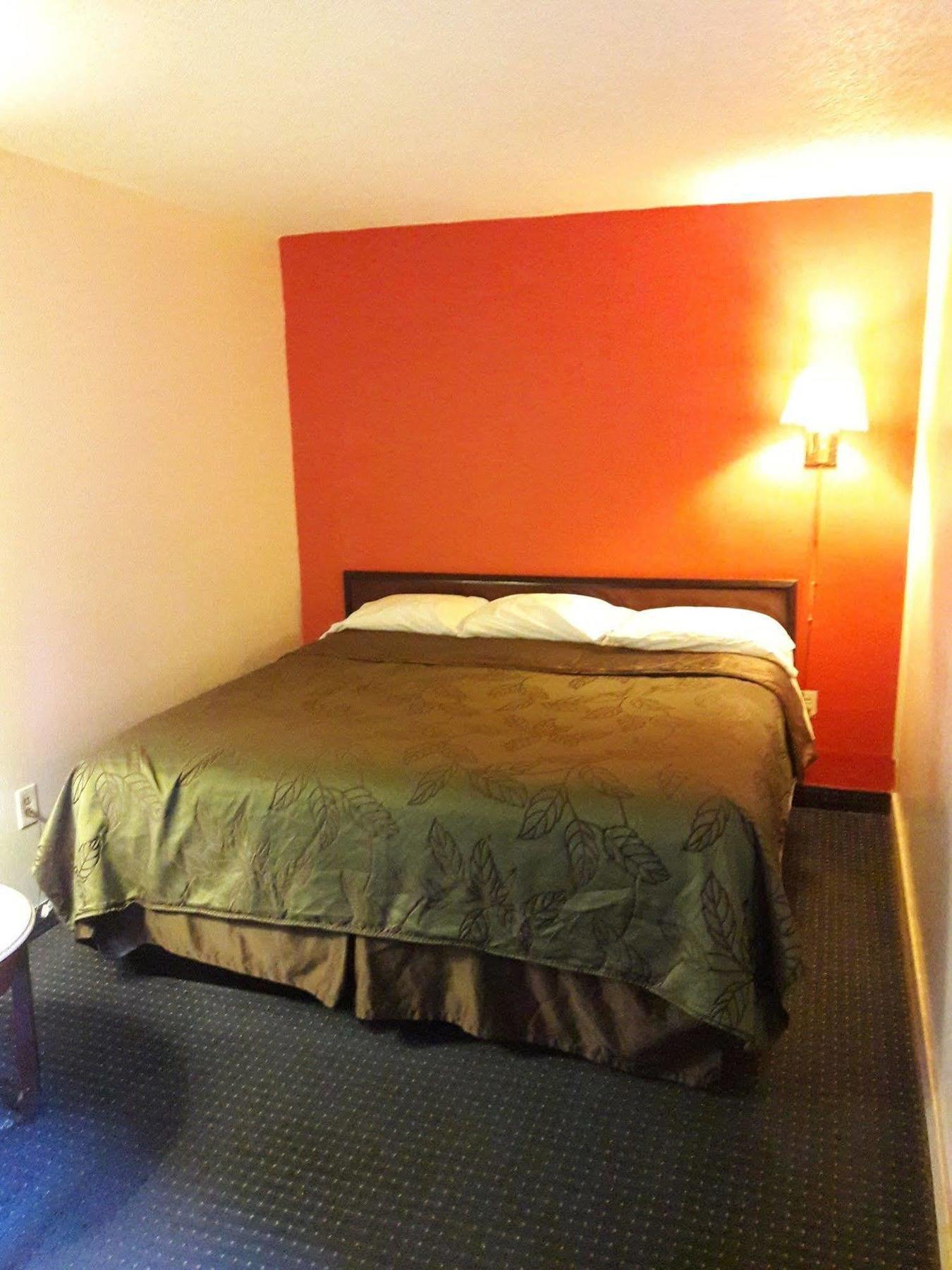 Oyo Palm Leaf Motel Ashland Buitenkant foto